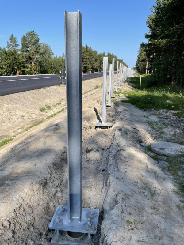 Stolpar för bullerskydd - Bild 3
